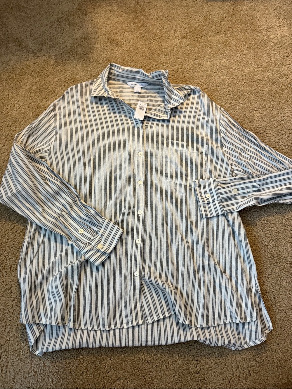 Old Navy Blue & White Vertical Stripe Casual Button-Down Shirt